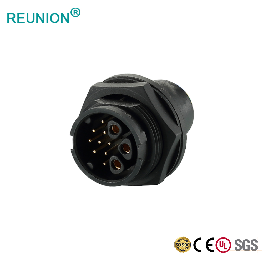 REUNION X Series - Waterproof type outdoor running robot power supply and signal connector